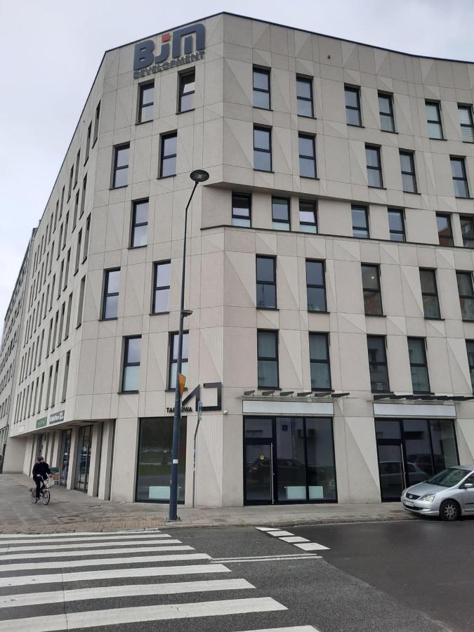 George Studio Przy Stadionie Narodowym Varsóvia Exterior foto